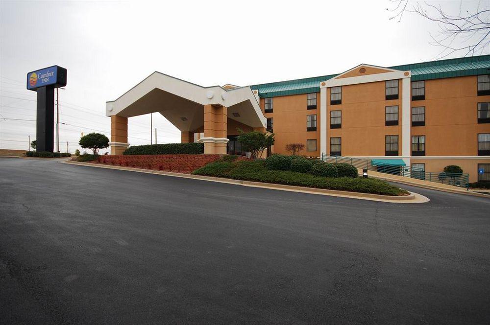 Red Roof Inn & Suites Newnan Dış mekan fotoğraf