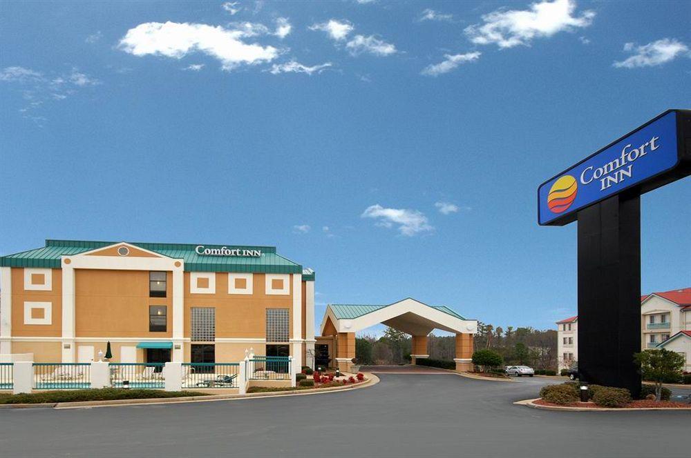 Red Roof Inn & Suites Newnan Dış mekan fotoğraf